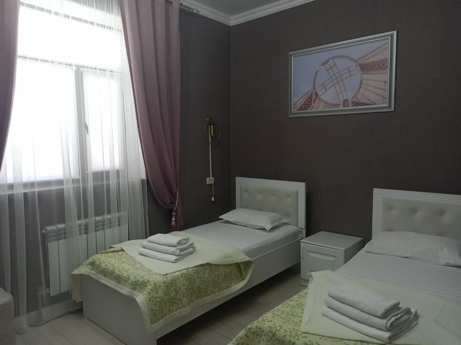 Keruen Deluxe Hotel Taraz Exterior photo